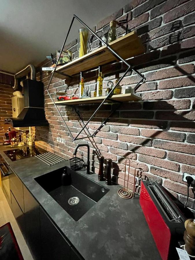 Iconic Loft Bucharest - Private Parking, Netflix Appartement Buitenkant foto